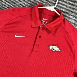 Arkansas Razorbacks Polo Shirt Mens Medium Red Short Sleeve Nike Dri Fit NCAA
